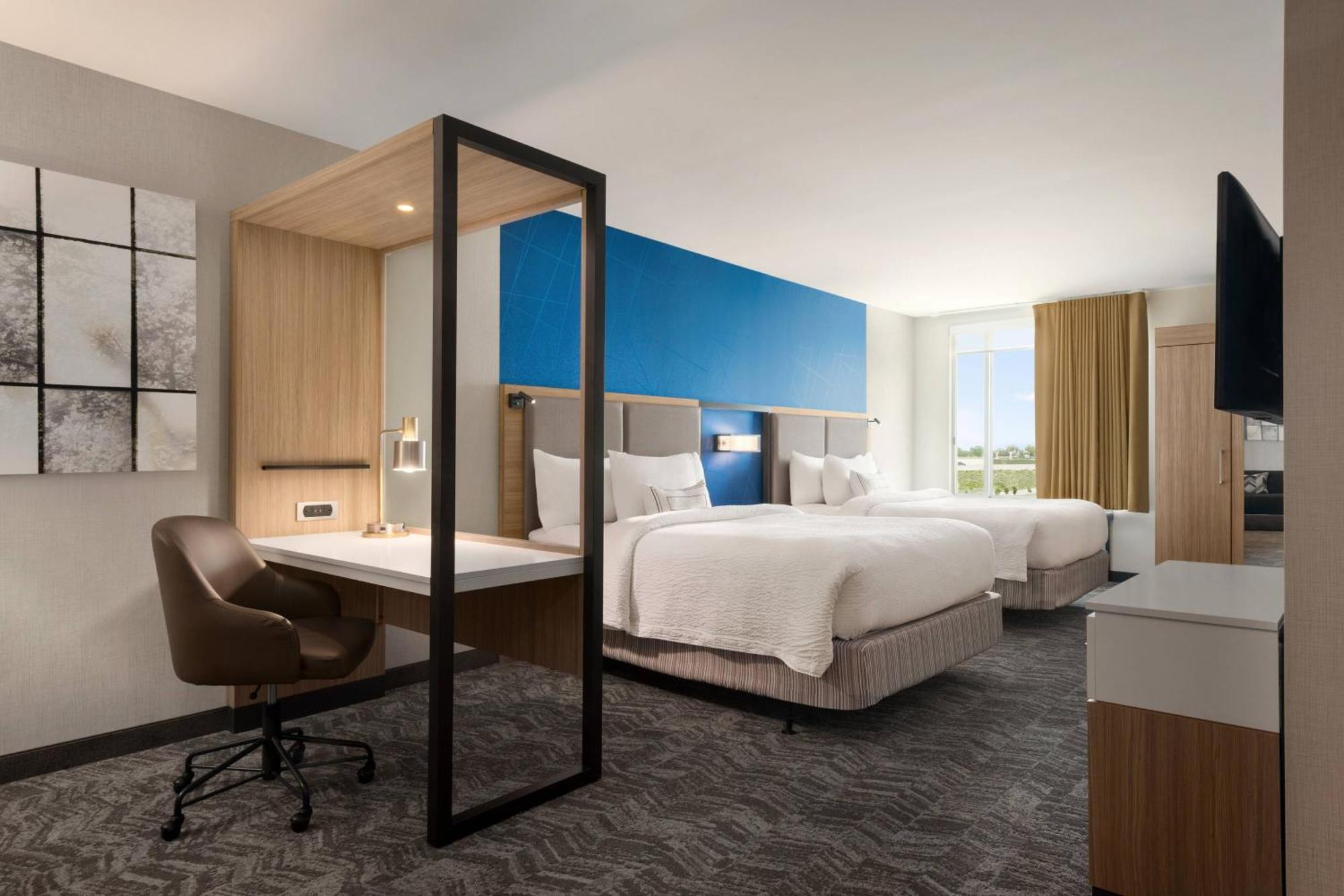 Springhill Suites By Marriott Milwaukee West/Вауватоса Екстер'єр фото